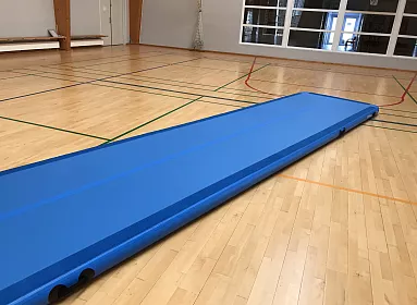 H15 Airtrack fra Pelany forhandles af Gymnashop.